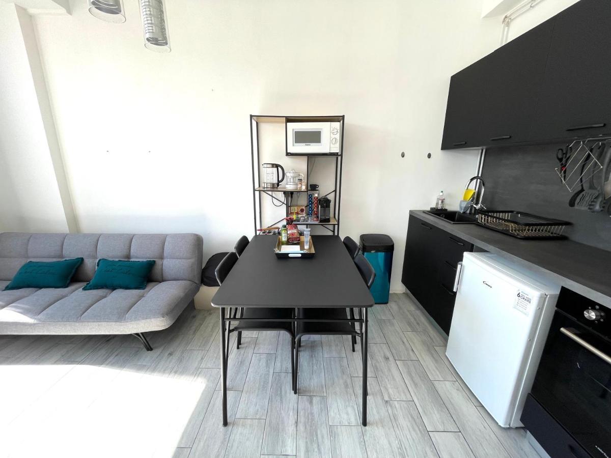 Calvi T2 Climatise, Wifi, Centre-Ville, A Proximite Plage, Commerces, Taxi & Gare, Vue Plage & Montagne المظهر الخارجي الصورة